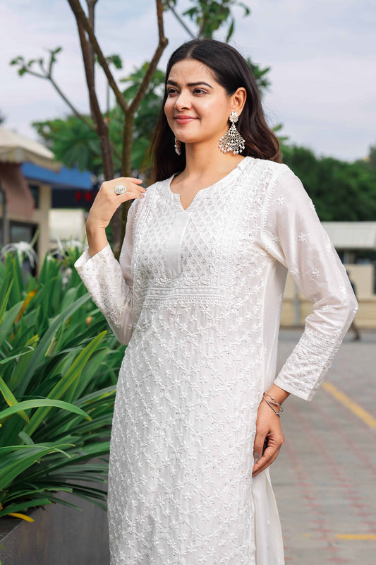 Alisha Chikankari Chanderi Kurta