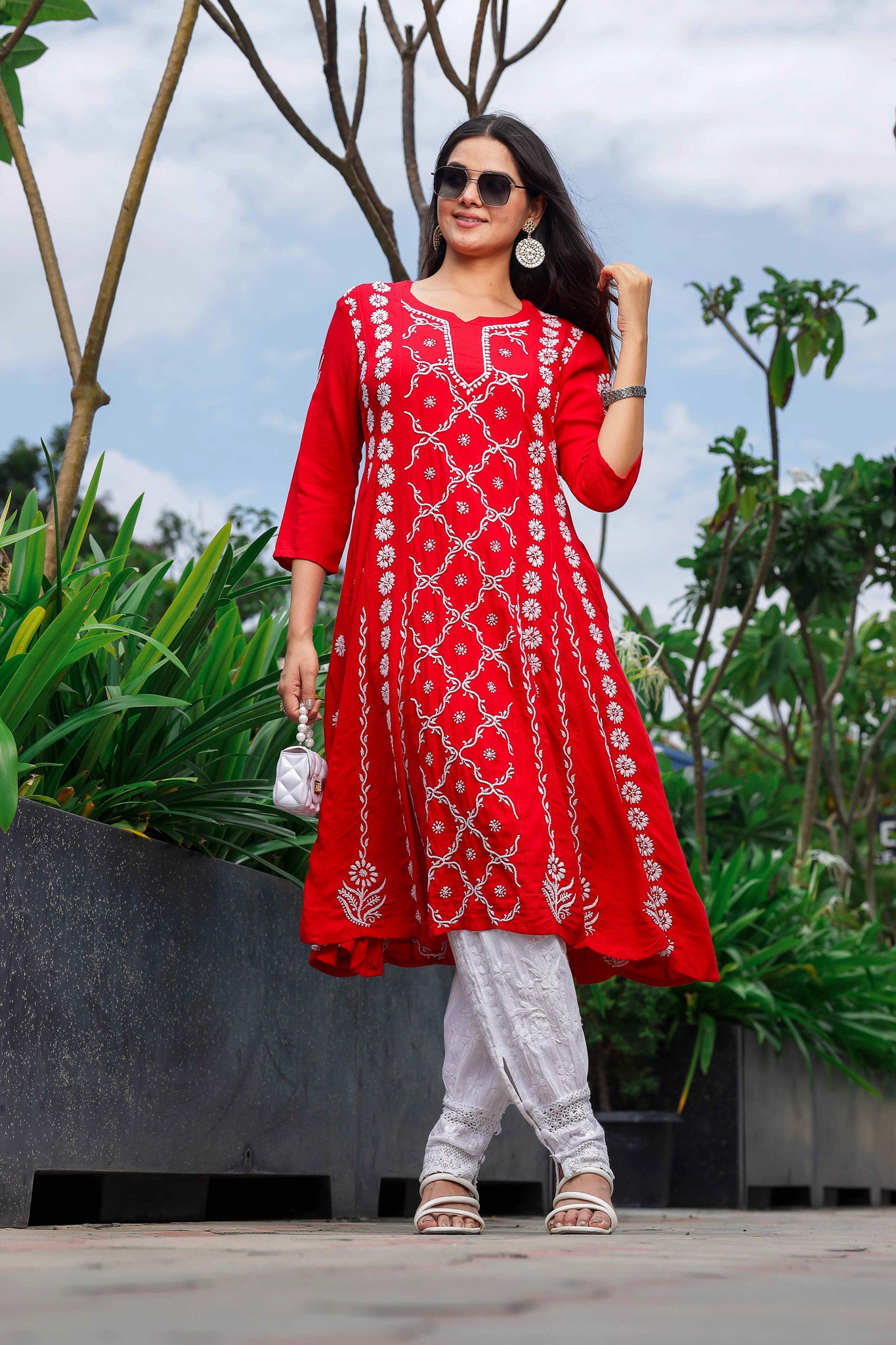 Phankuri Pankhuri Chikankari Anarkali Kurta – Clubloom