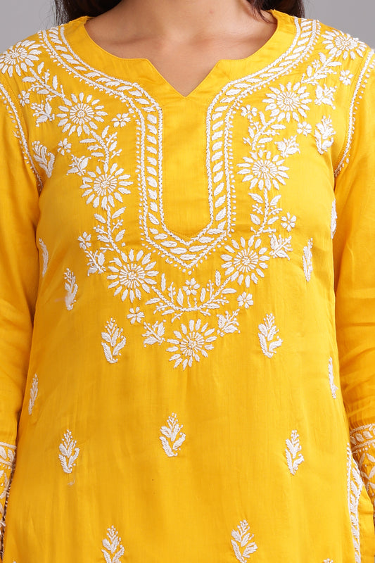 Hayat Chikankari Cotton Kurta