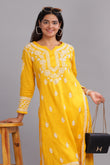 Hayat Chikankari Cotton Kurta