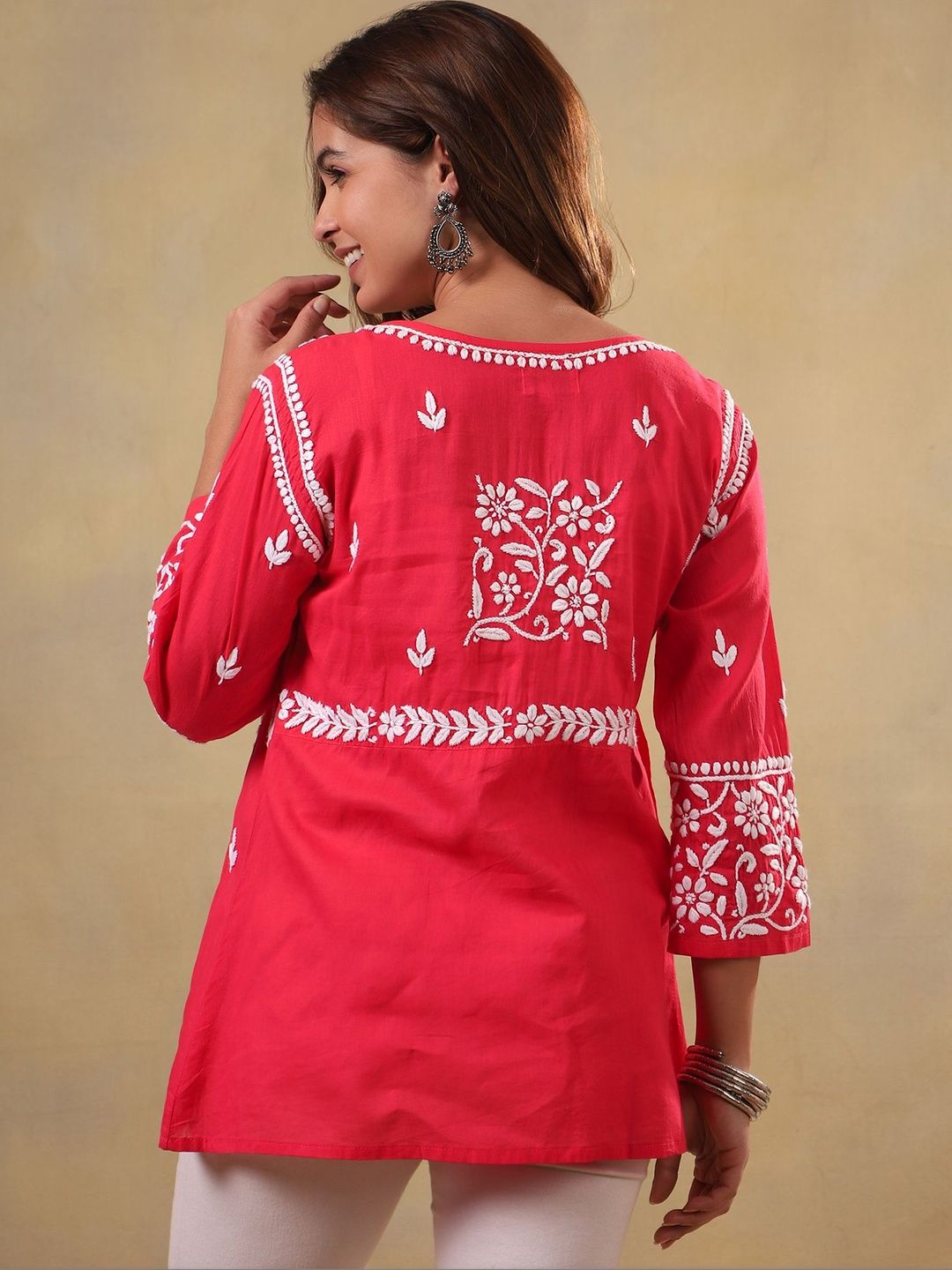 Women Floral Embroidered Chikankari Indie Florals Kurta