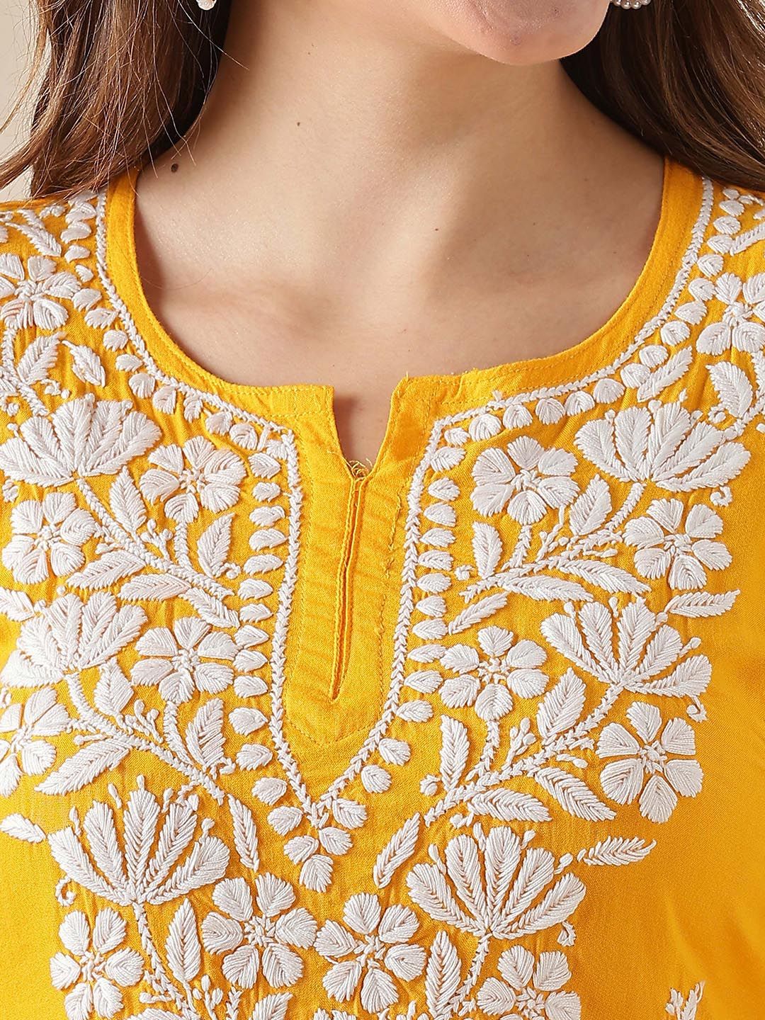 Women Floral Embroidered Chikankari Cotton Top