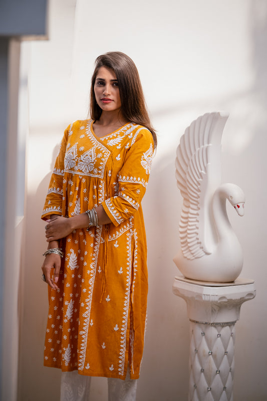 Simer Chikankari Angrakkha Kurta