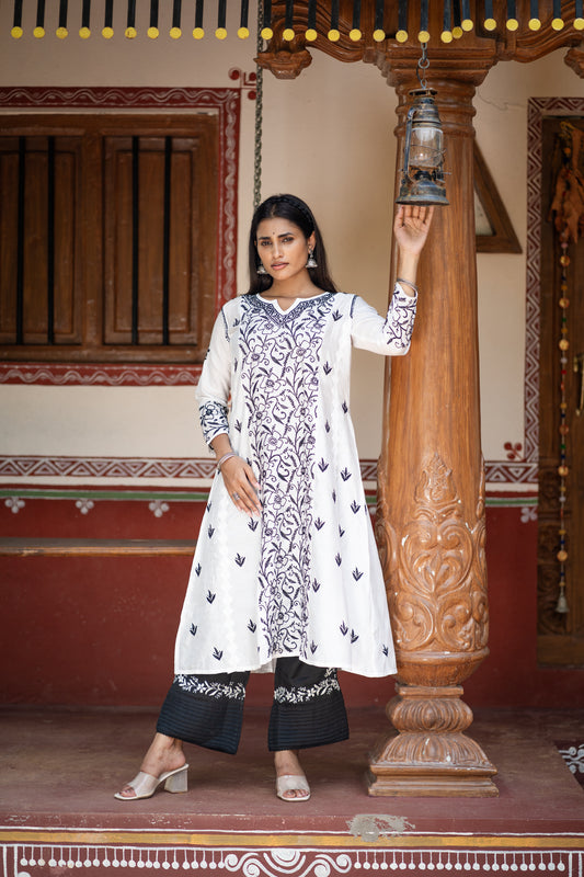 Tanya Chikankari Chanderi Kurta