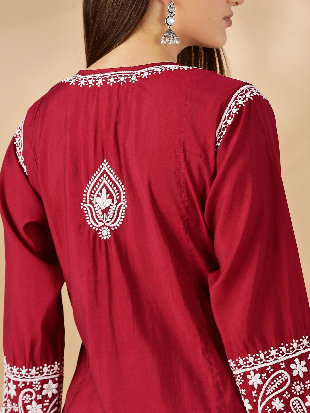 Floral Embroidered Thread Work Chanderi Cotton Straight Kurta