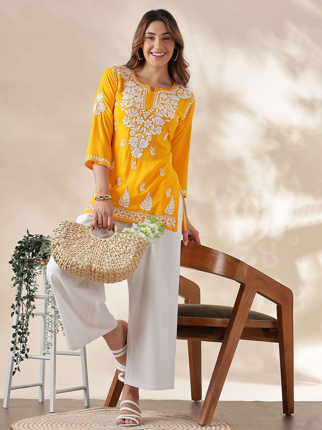 Women Floral Embroidered Chikankari Cotton Top