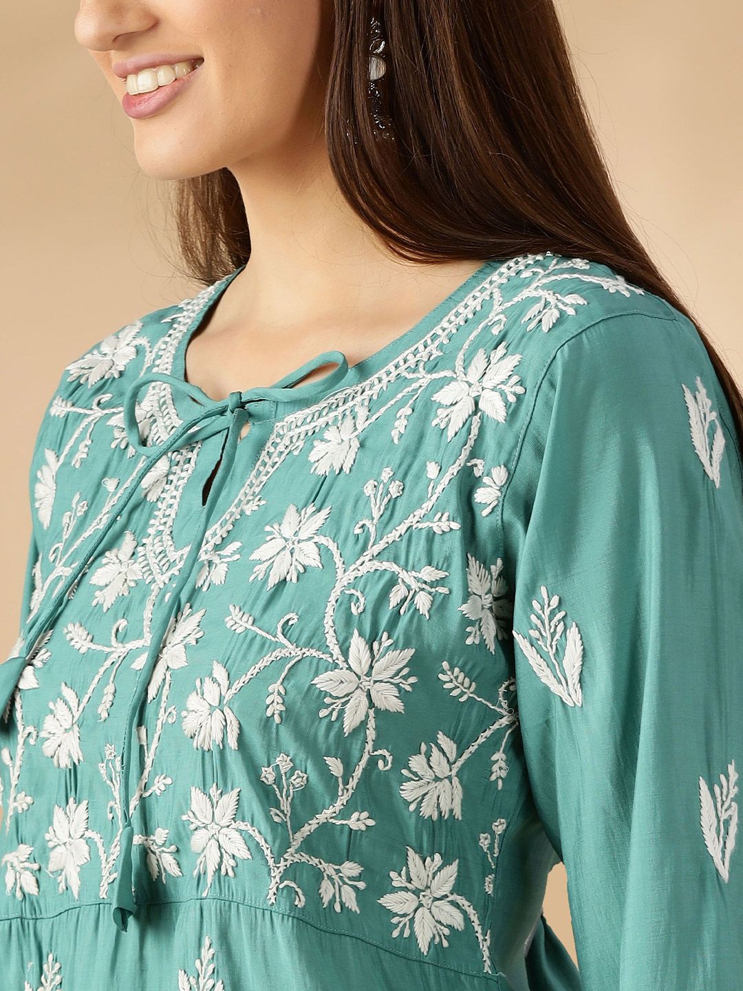 Floral Embroidered Thread Work Chanderi Cotton Straight Kurta