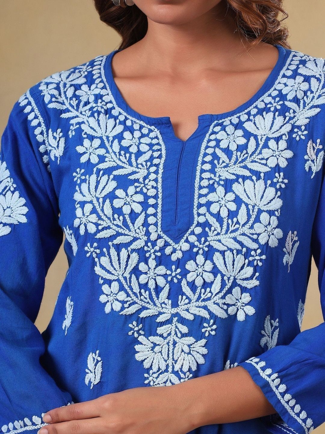 Women Ethnic Motifs Embroidered Thread Work Indie Prints Kurta