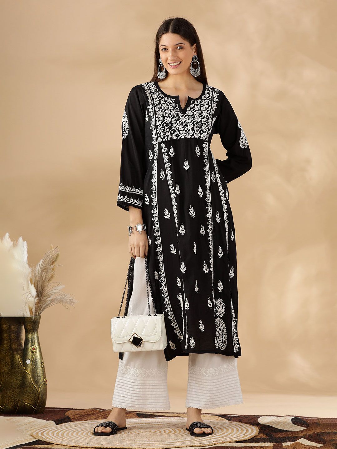 Floral Embroidered Thread Work Chanderi Cotton Straight Kurta