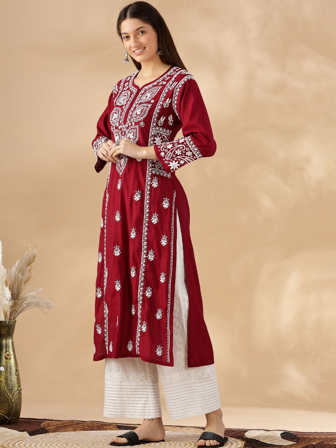 Floral Embroidered Thread Work Chanderi Cotton Straight Kurta
