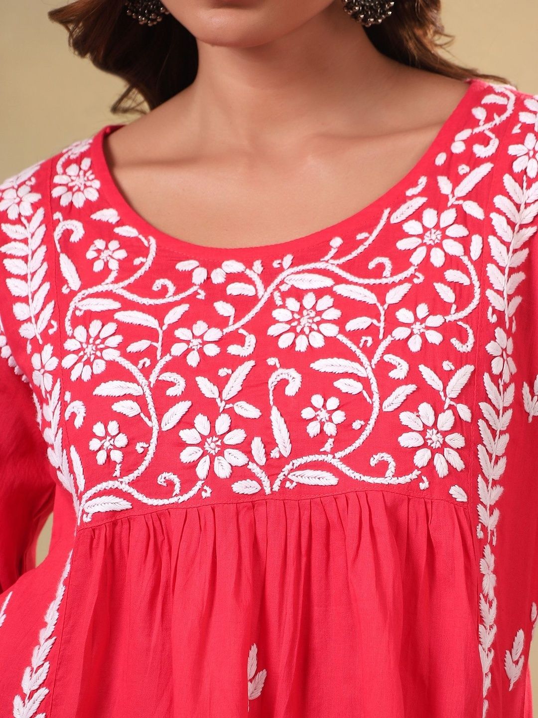 Women Floral Embroidered Chikankari Indie Florals Kurta