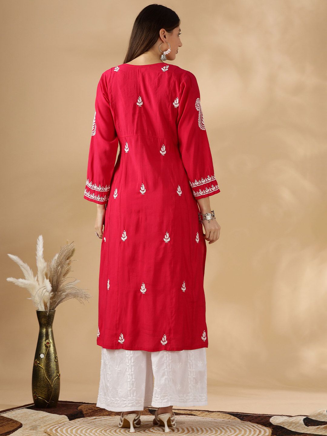 Floral Embroidered Thread Work Chanderi Cotton Straight Kurta