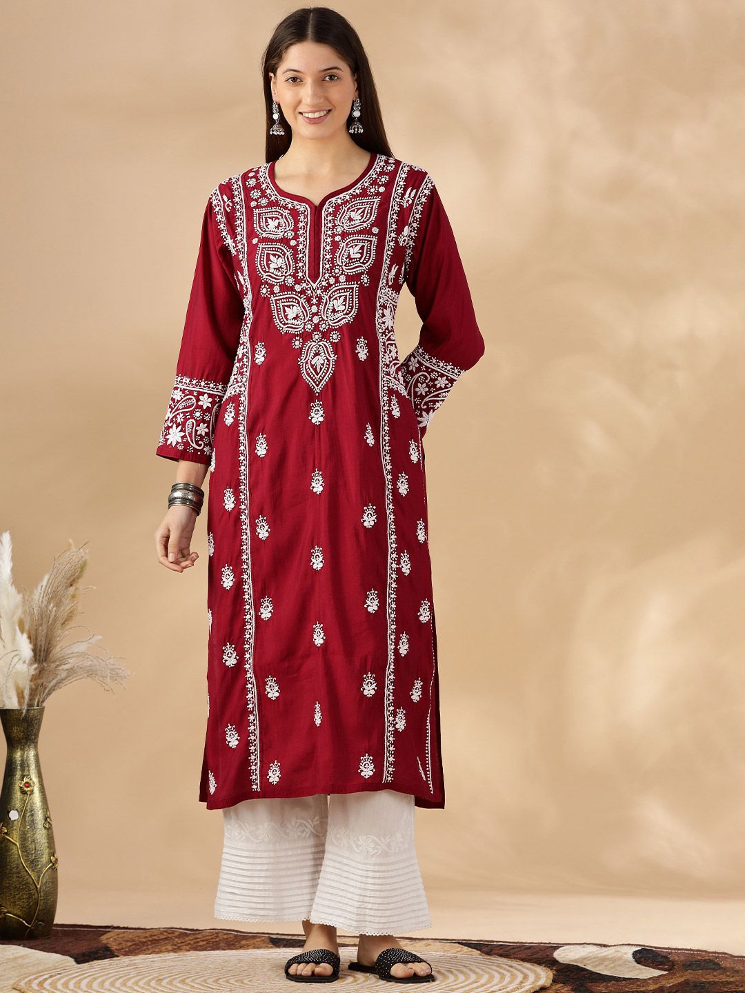 Floral Embroidered Thread Work Chanderi Cotton Straight Kurta