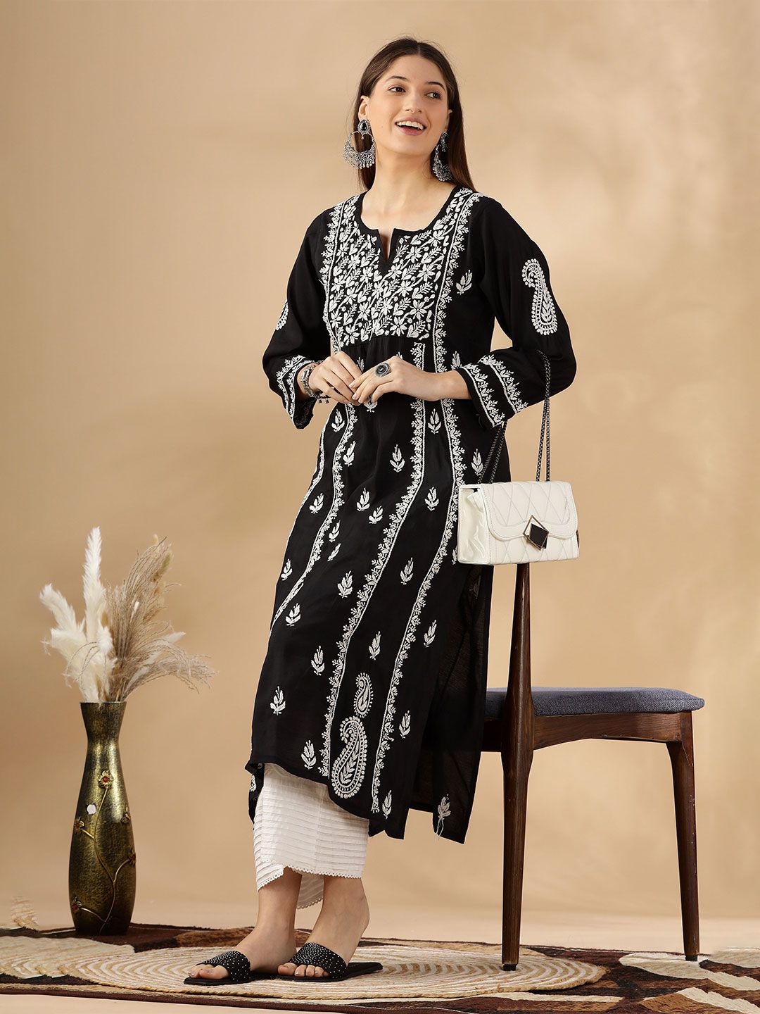 Floral Embroidered Thread Work Chanderi Cotton Straight Kurta