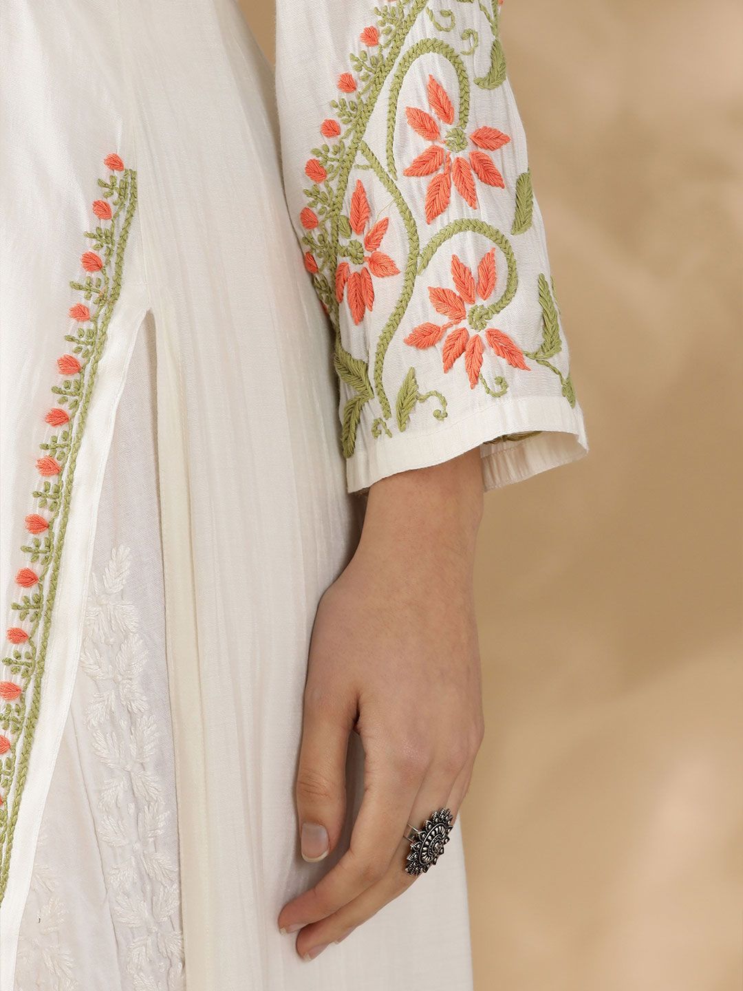 Floral Embroidered Thread Work Chanderi Cotton Straight Kurta