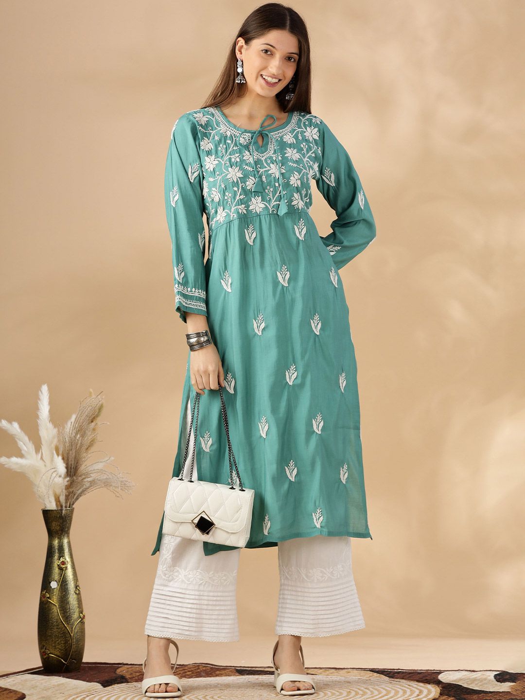 Floral Embroidered Thread Work Chanderi Cotton Straight Kurta