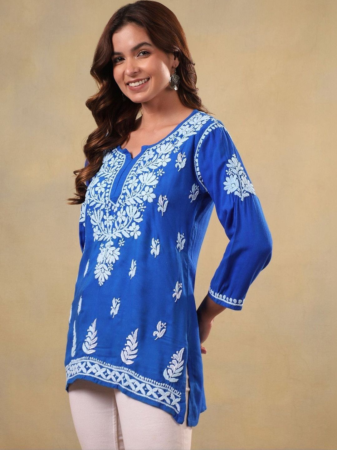 Women Ethnic Motifs Embroidered Thread Work Indie Prints Kurta