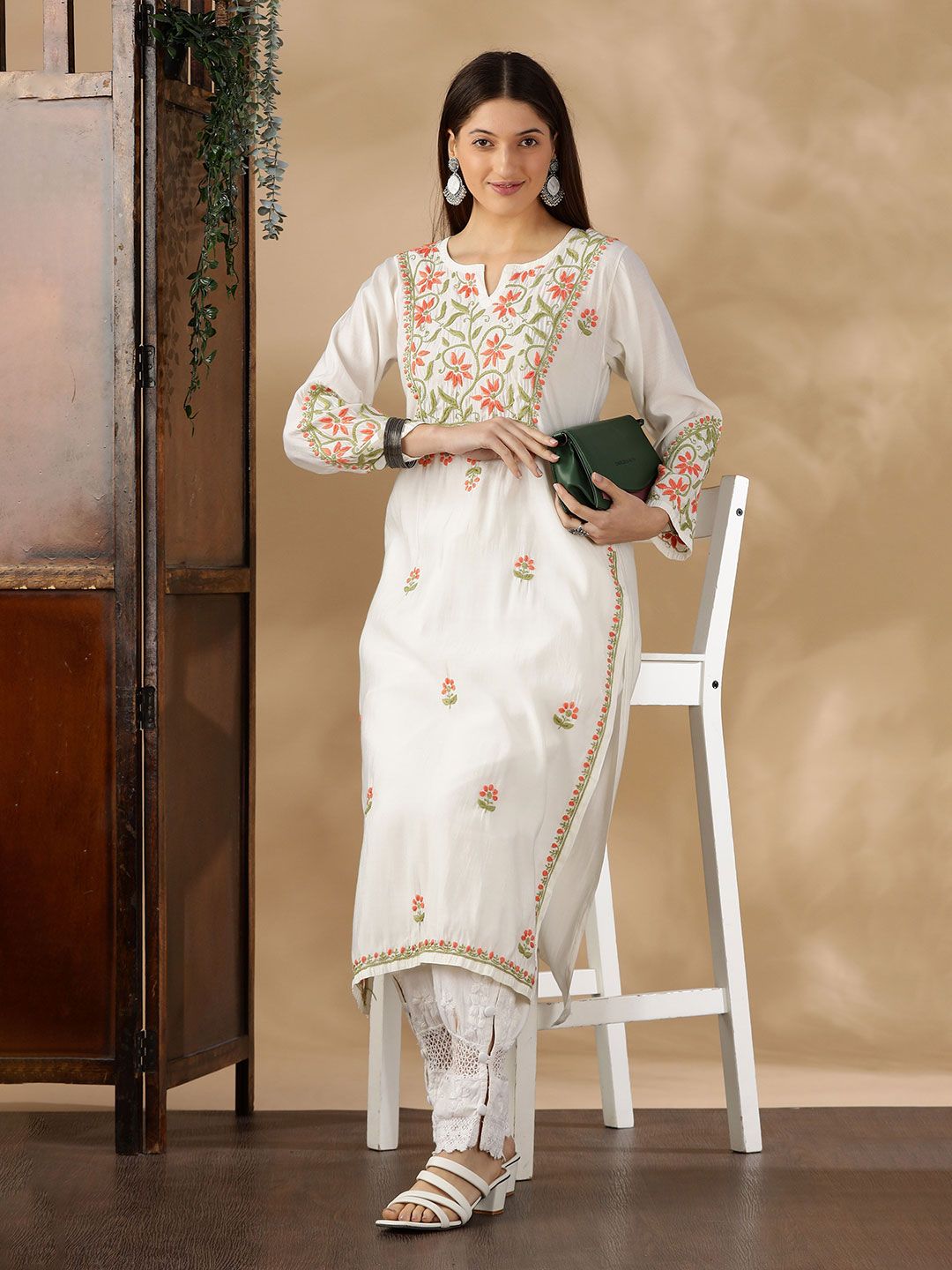 Floral Embroidered Thread Work Chanderi Cotton Straight Kurta